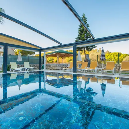 فيلة Arda - Hisaronu